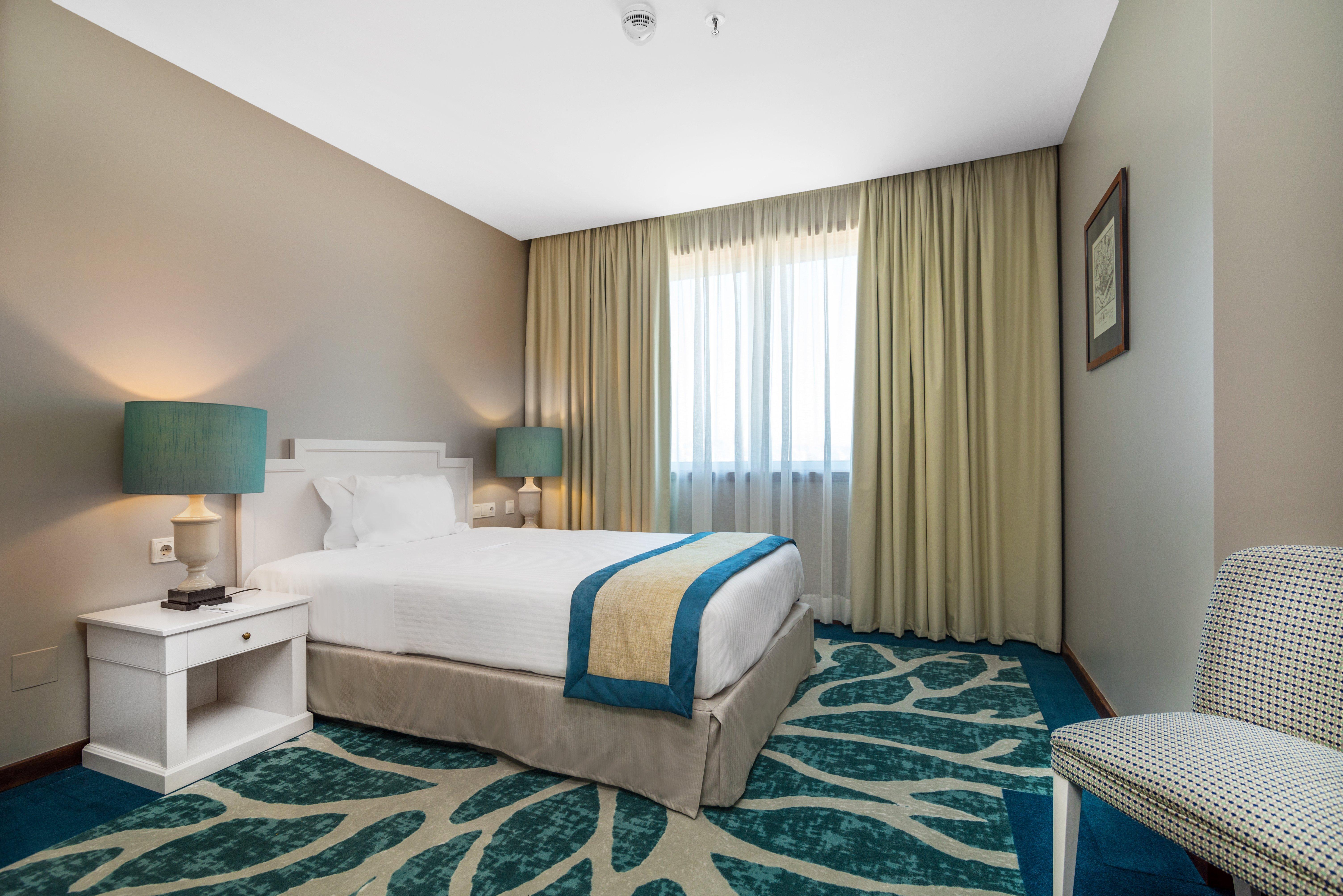 Holiday Inn Porto Gaia By Ihg Vila Nova de Gaia Esterno foto
