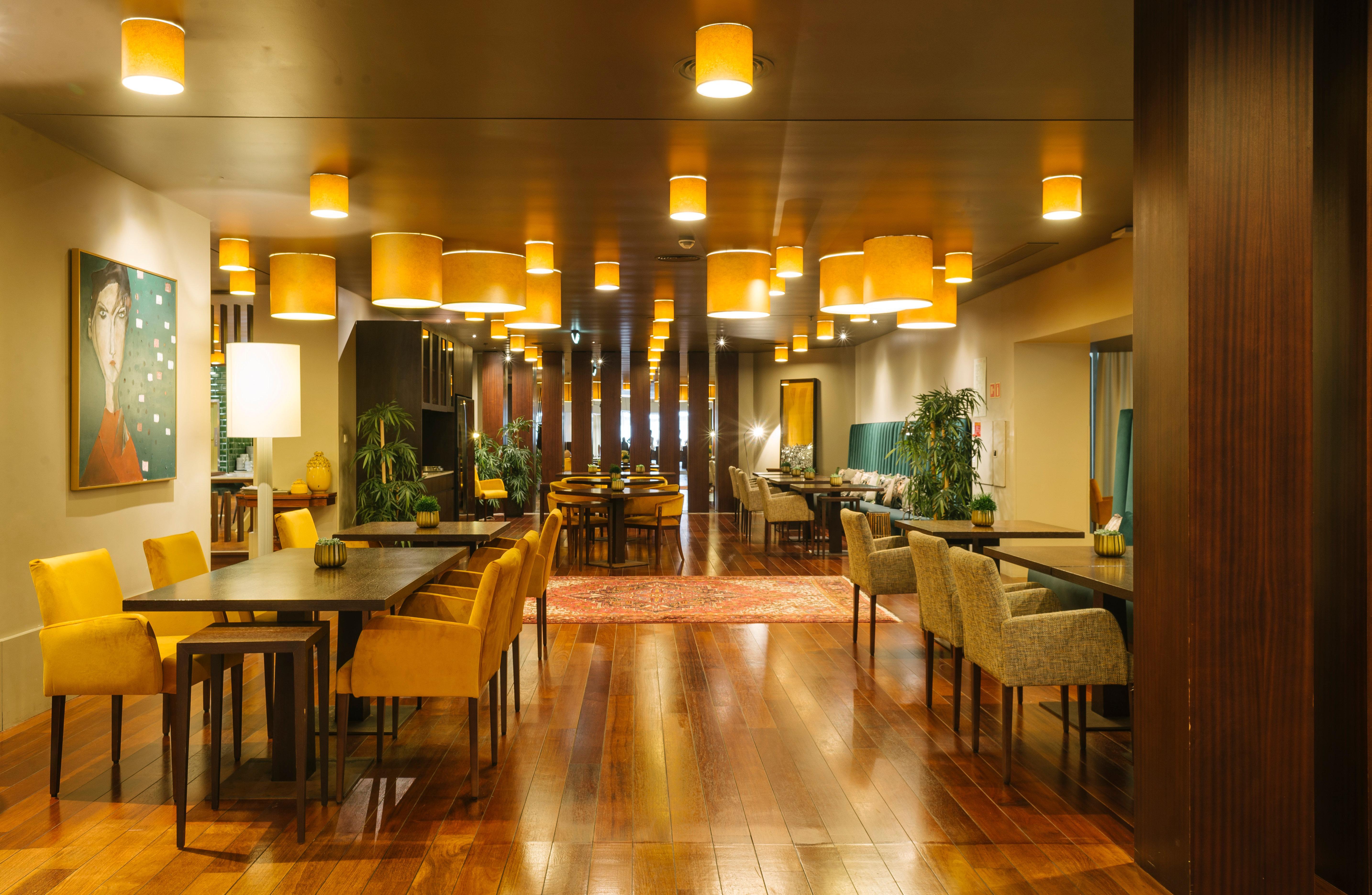 Holiday Inn Porto Gaia By Ihg Vila Nova de Gaia Esterno foto